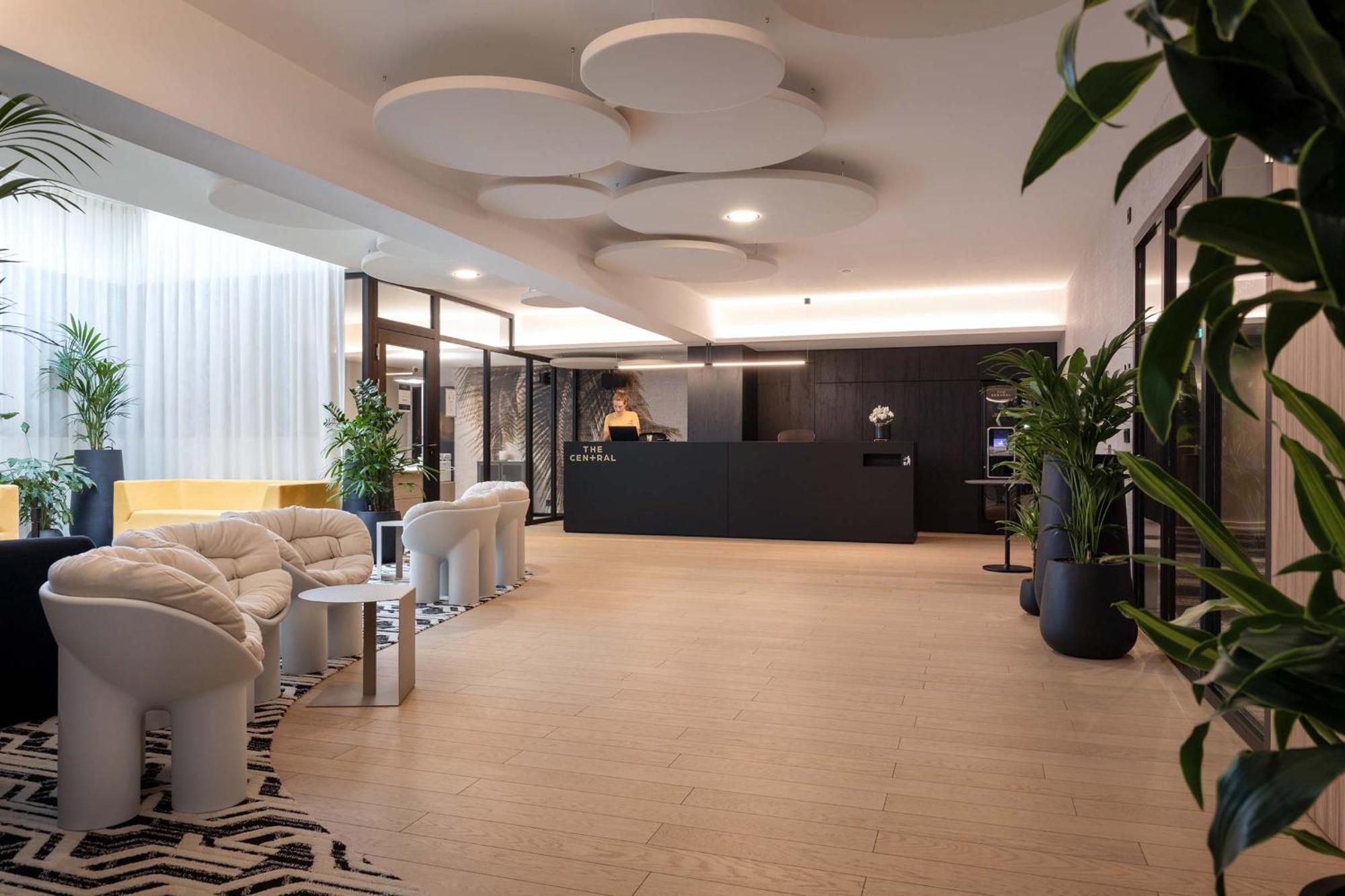 The Central Kirchberg - Smart Aparthotel Люксембург Екстер'єр фото