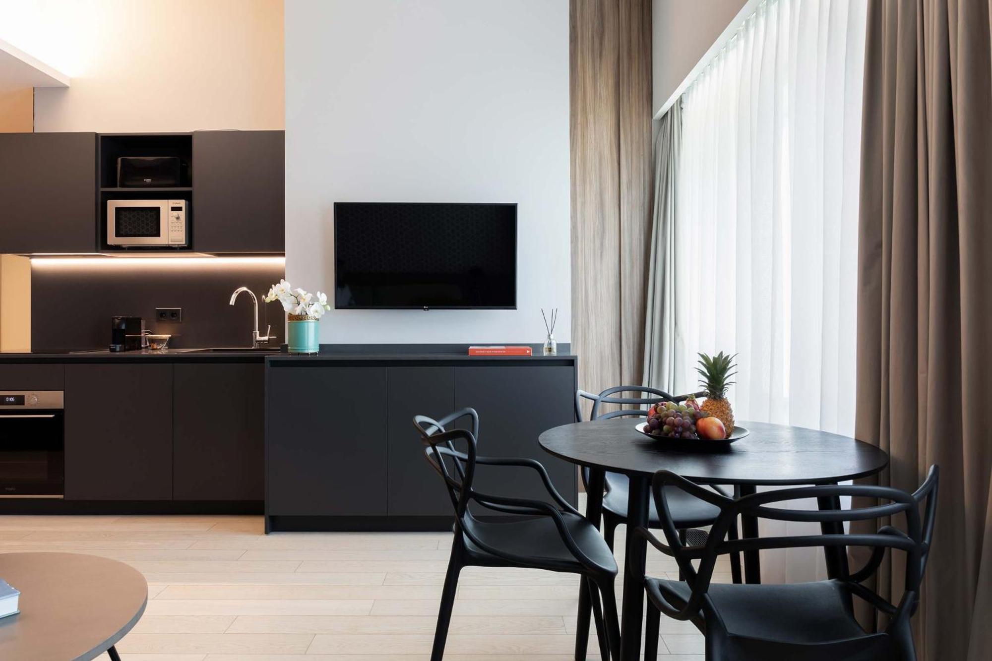 The Central Kirchberg - Smart Aparthotel Люксембург Екстер'єр фото