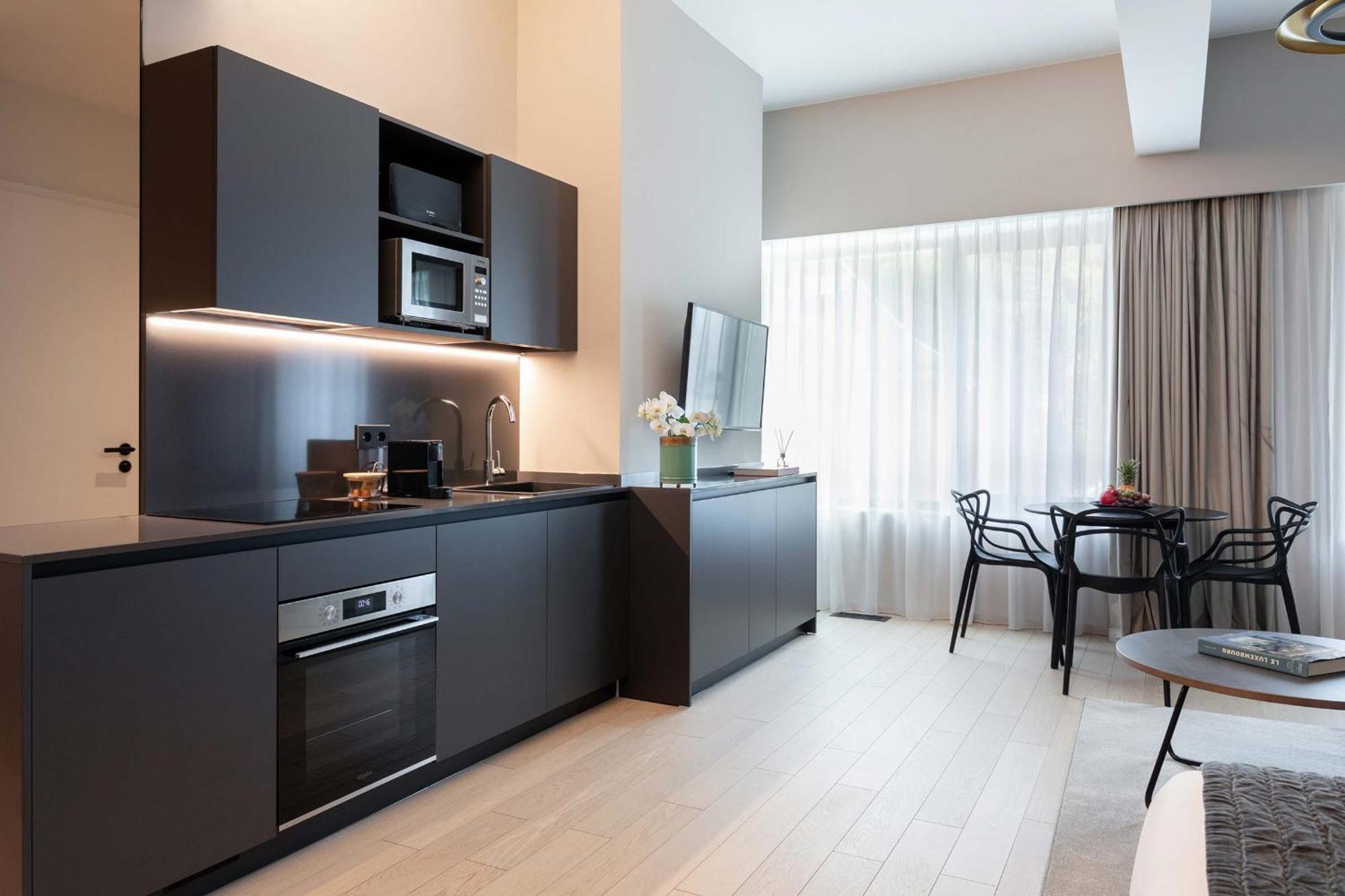 The Central Kirchberg - Smart Aparthotel Люксембург Екстер'єр фото